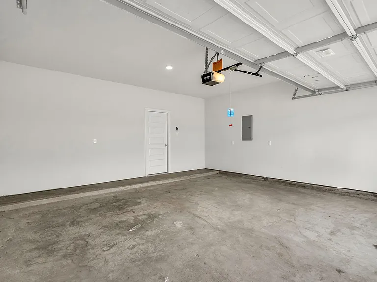 27839 Western Creek Ct — Photo 31