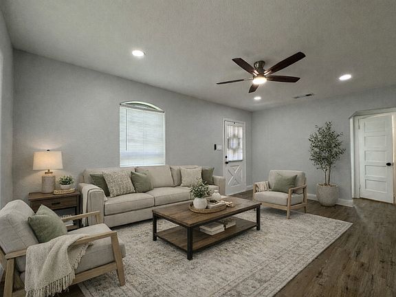 2nd image of 2909 Alexander Ave