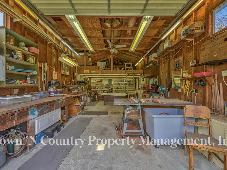 190 San Benancio Rd — Photo 31