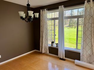 8896 Brunell Way, Inver Grove Heights, MN 55076
