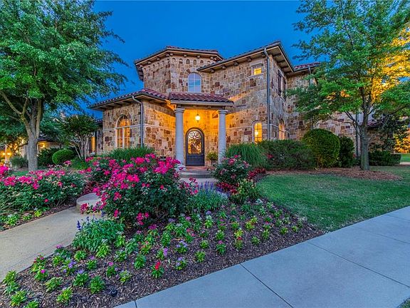 5th image of 914 Beverly Cir