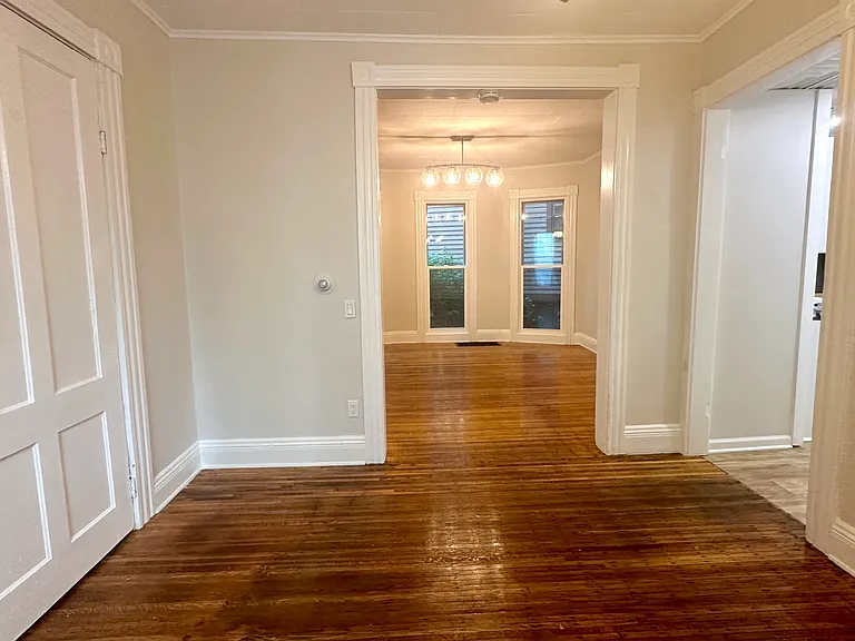 278 Pearl St #1 — Photo 3