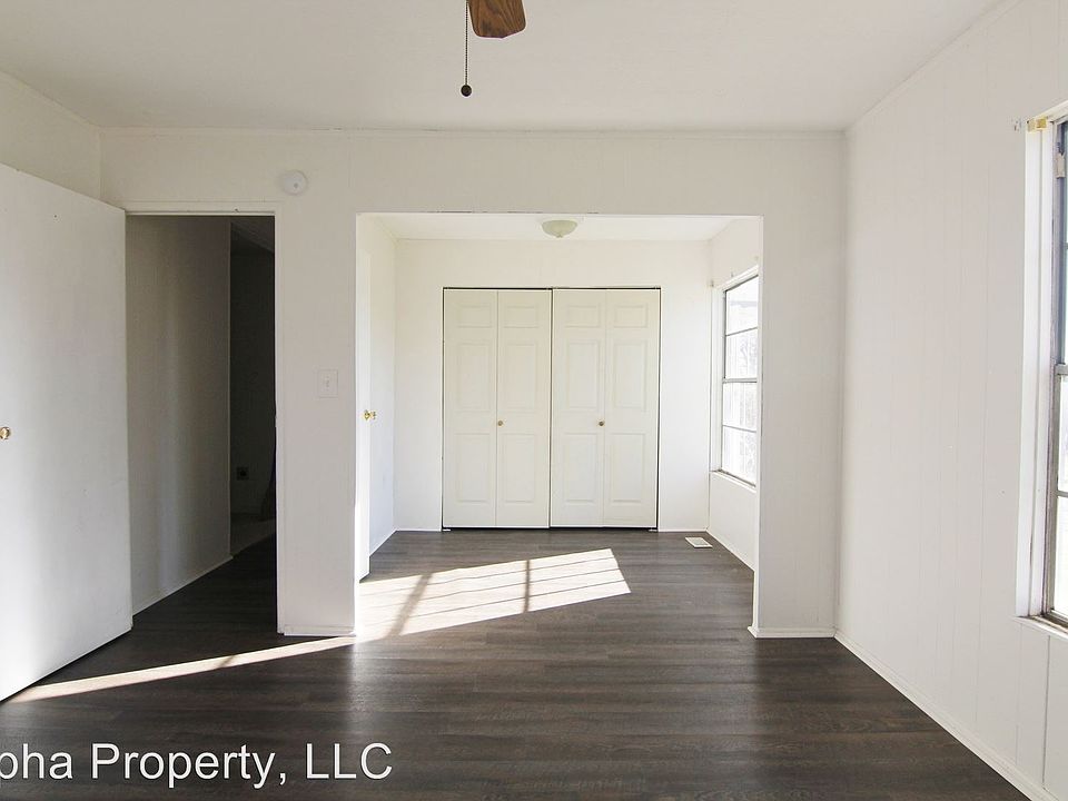 1st image of 17 Henderson Ave