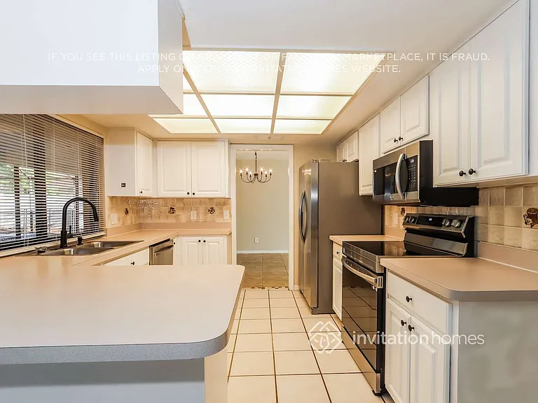 500 Hadley Dr — Photo 4