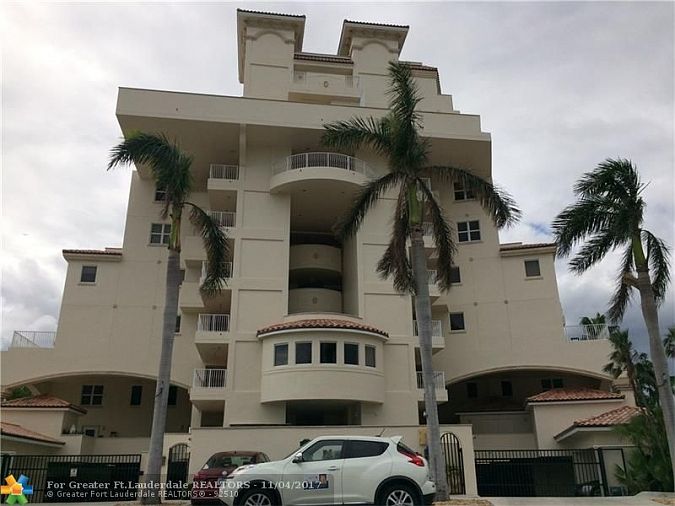 1st image of 615 Bayshore Dr APT 302