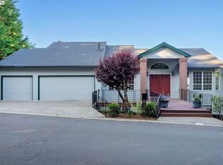 71 Hidalgo St, Lake Oswego, OR 97035