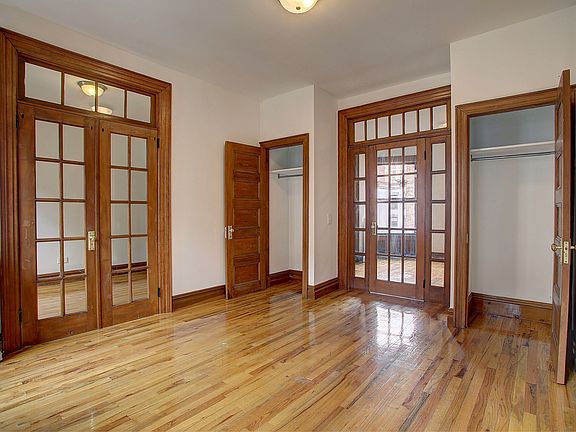 3rd image of 230 W 108th St APT 6C