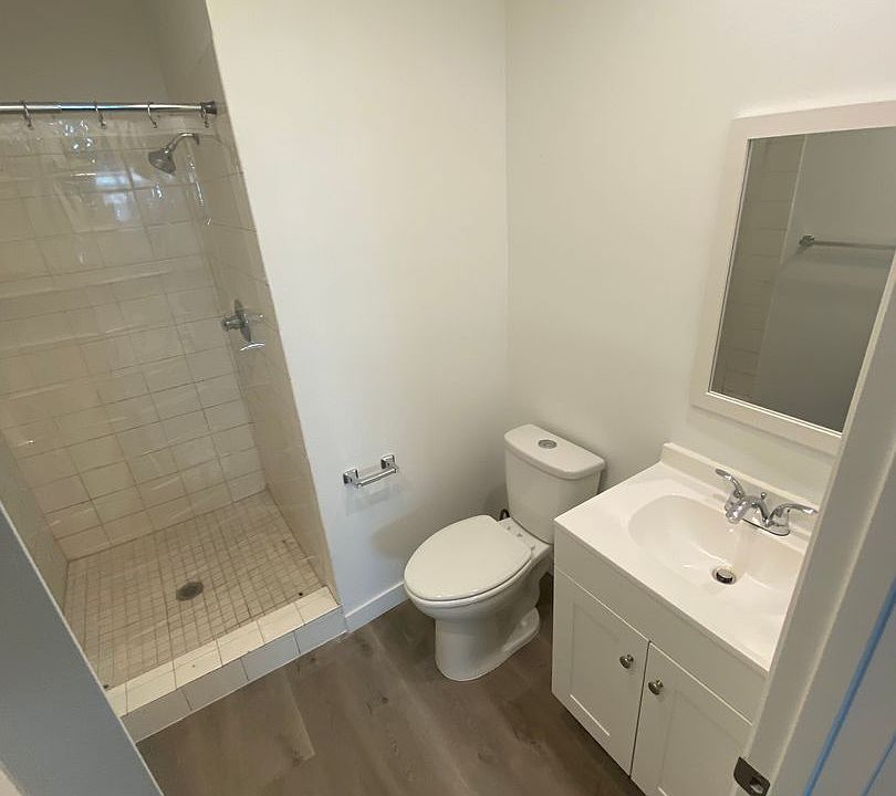 1st image of 4800 August St APT 8