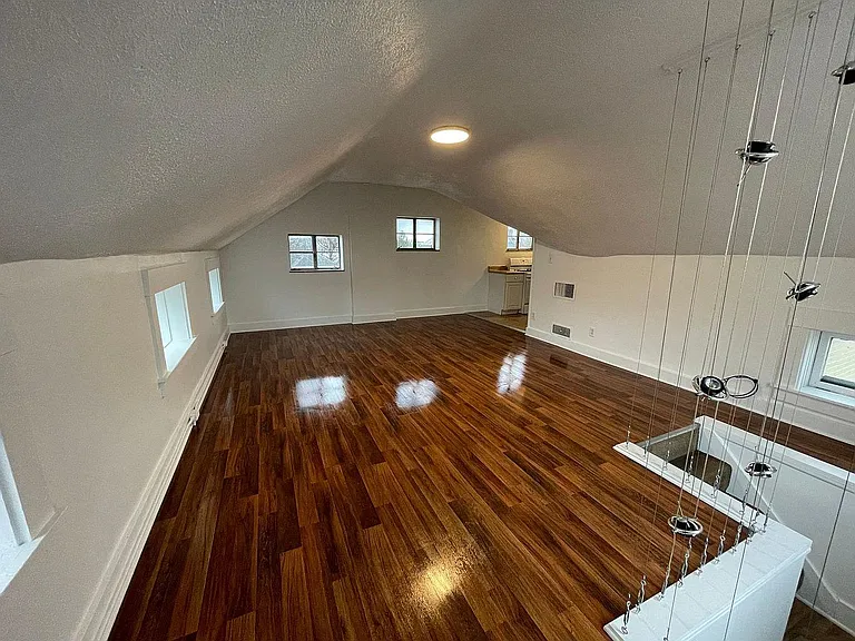207 Division St #3 — Photo 7