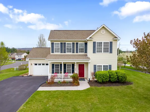 300 Meadow Dr, Christiansburg, VA 24073