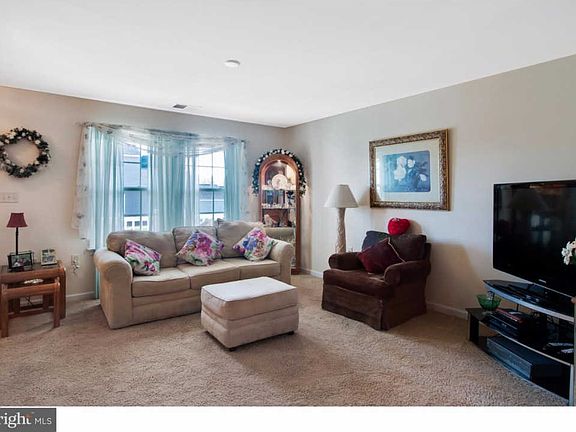 4th image of 304 Trego Ave