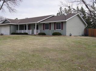 2101 105th Ln NW, Coon Rapids, MN 55433