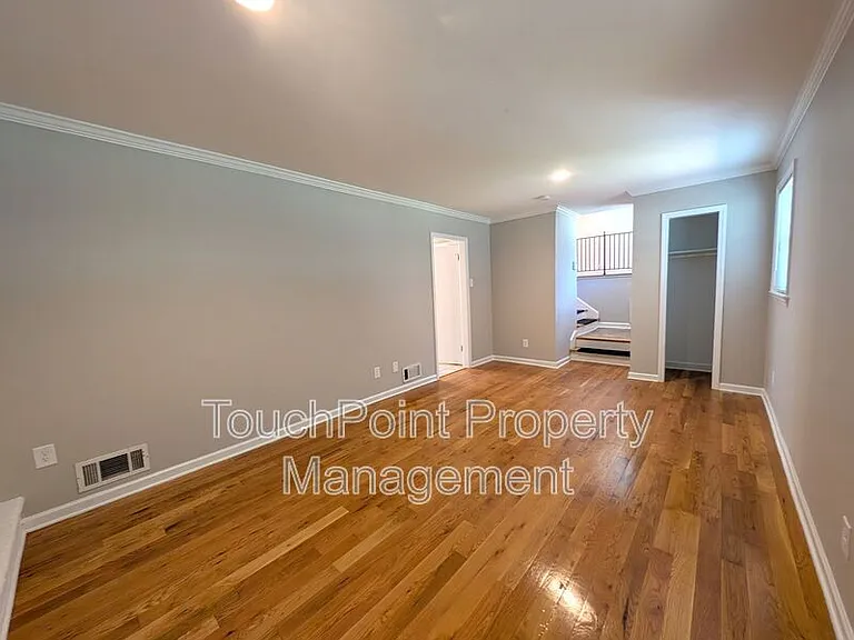 6724 Sunview Dr — Photo 10
