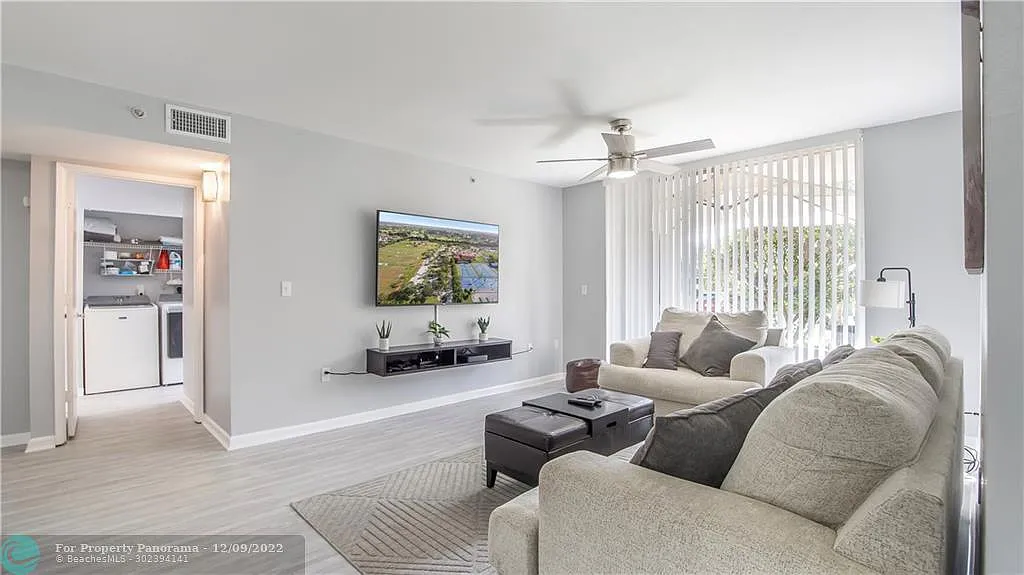 2 bed, 1076 sqft, $2,250 — Photo 4
