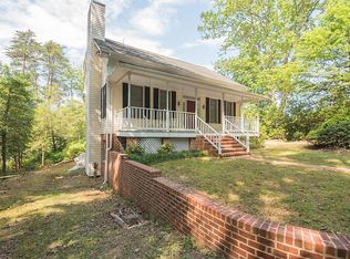 882 Levelgreen Rd, Lancaster, VA 22503