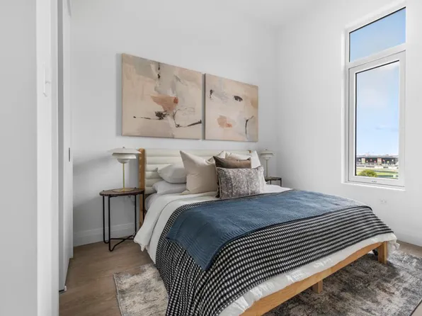 541 Beach St #5, Revere, MA 02151