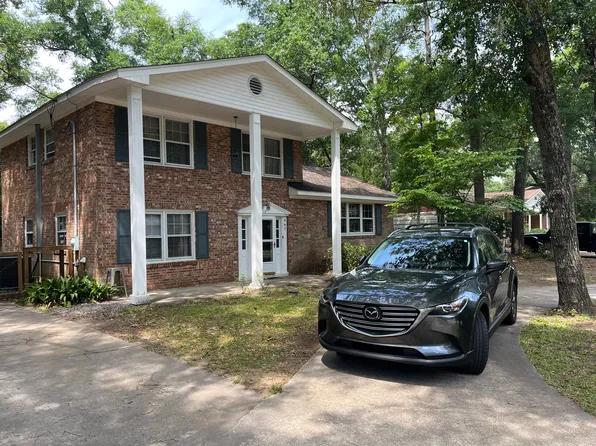 467 Wade Hampton Dr, Charleston, SC 29412