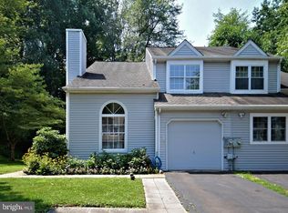 444 Whittier Dr, Feasterville Trevose, PA 19053