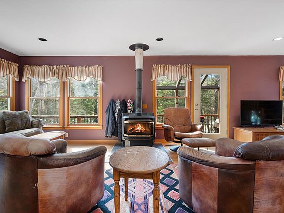 4th image of 1030 Poplar Stream Road