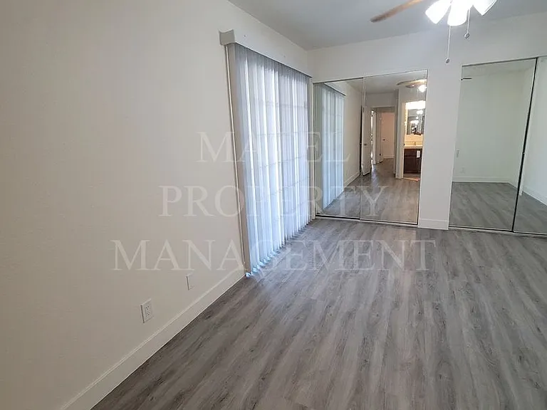 2516 Walnut Grove Way — Photo 11
