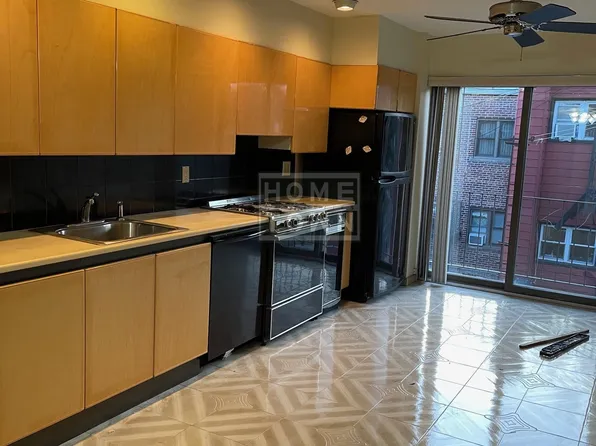 2 Miciele Place image 1 of 15