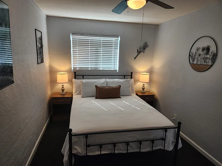 299 S Oregon St #4 — Photo 25