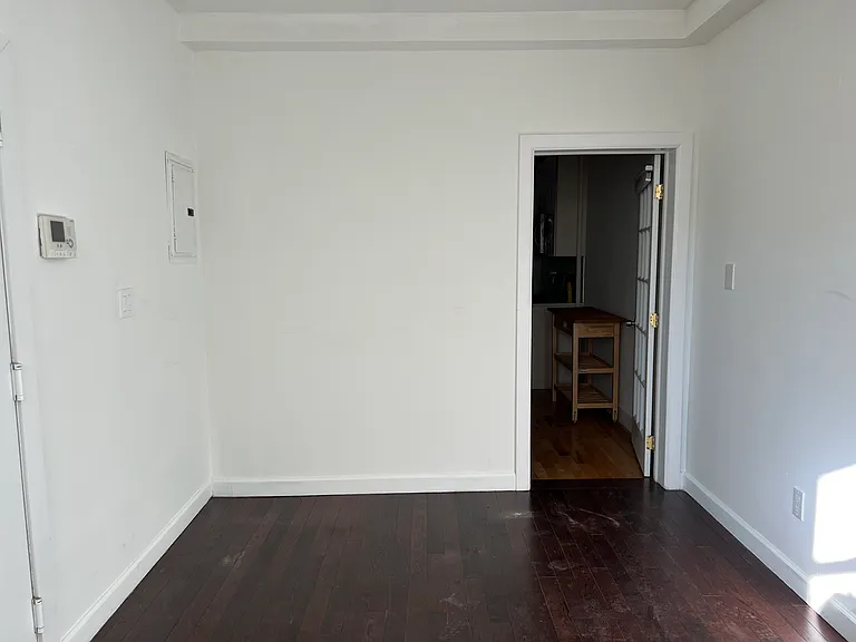 150 Norman Ave #1L — Photo 12