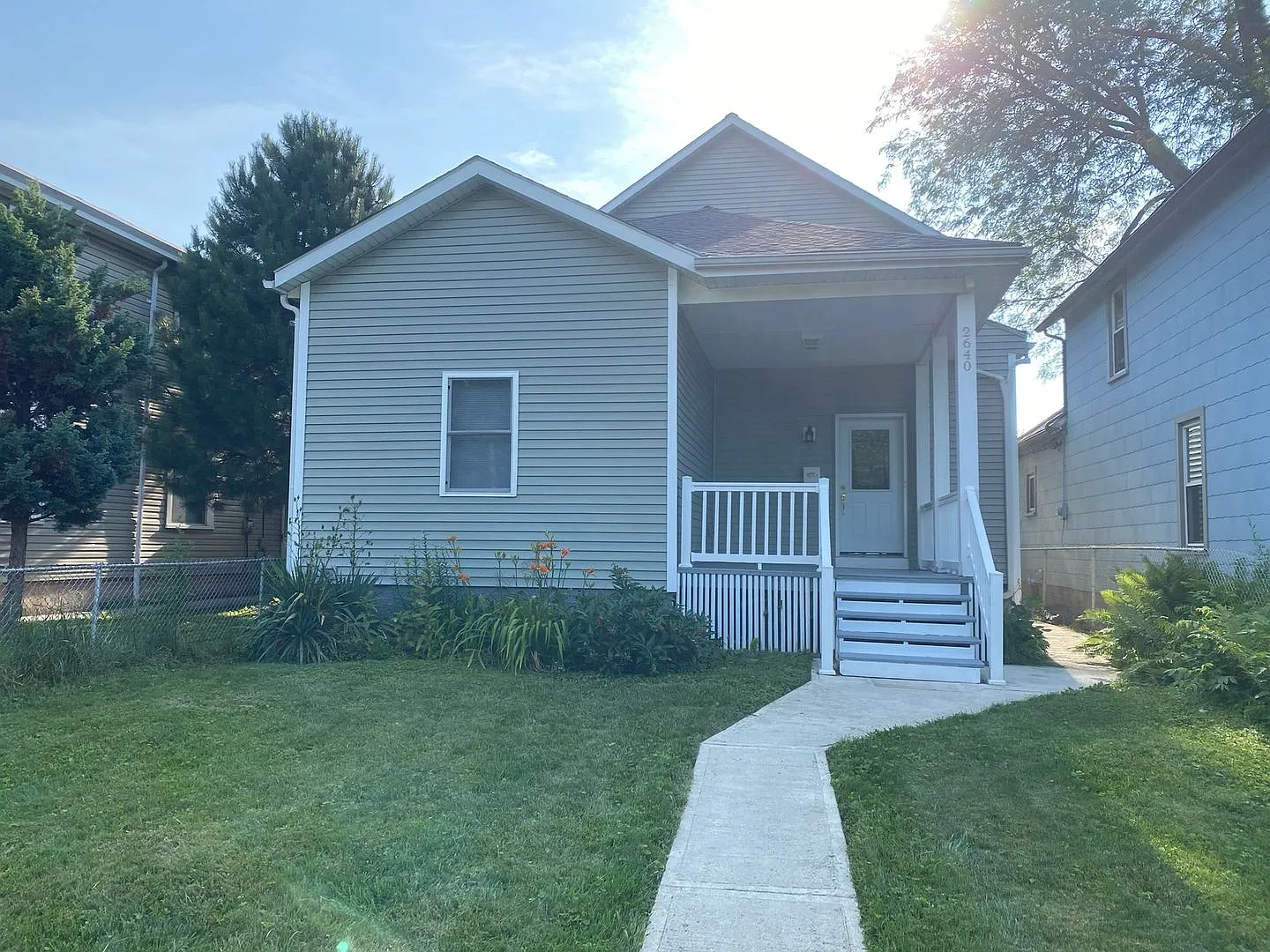 Findley Ave 2640 Onc Howard — Photo 1