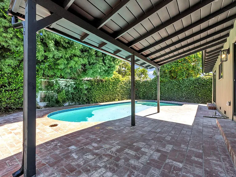 4316 Bellaire Ave — Photo 44