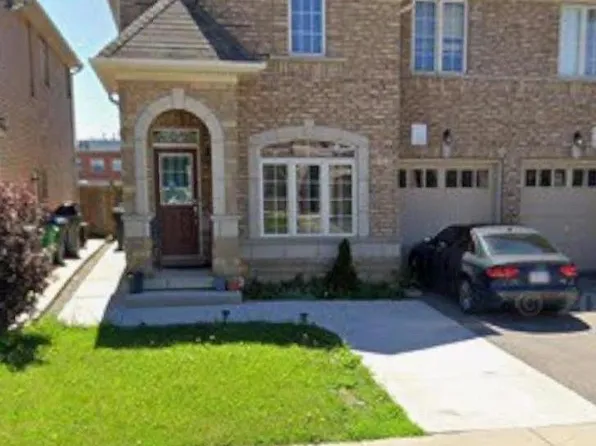 45 Education Rd, Brampton, ON L6P 3N4