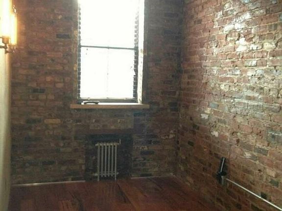 5th image of 247 W 10th St APT 5F