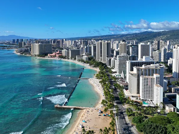 2572 Lemon Rd APT 901, Honolulu, HI 96815