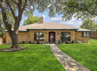 1712 Woodcreek Dr, Richardson, TX 75082