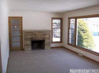 1899 Pascal St N, Falcon Heights, MN 55113