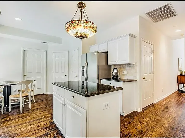 14628 Dickenson Ct — Photo 7