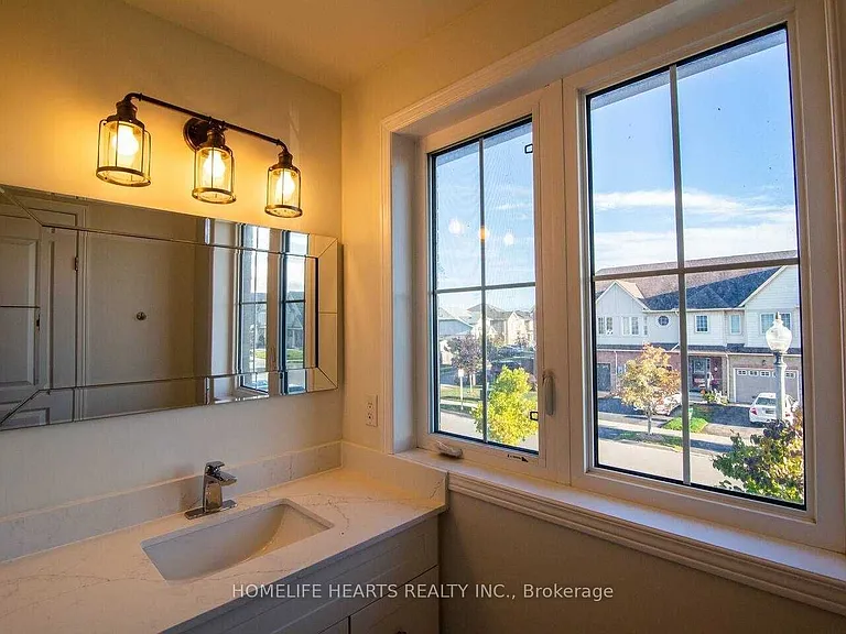 70 Beach Blvd — Photo 29