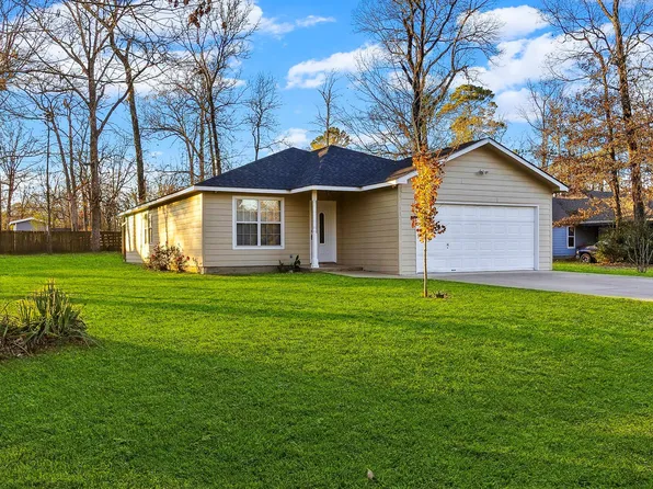 171 Whiteside Dr, Onalaska, TX 77360