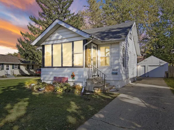 3013 23rd AVENUE, Kenosha, WI 53140