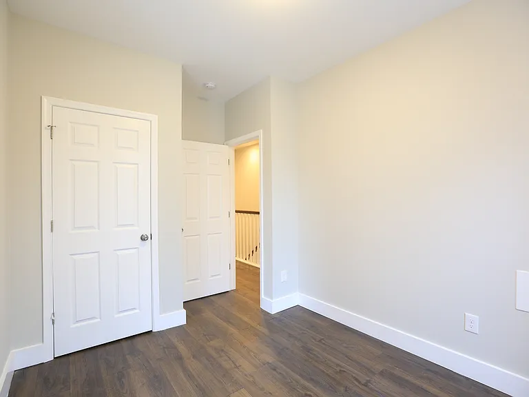 747 Gresham Pl NW #A — Photo 18