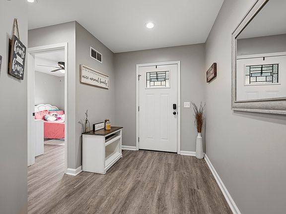 4th image of 4084 Loblolly Ln