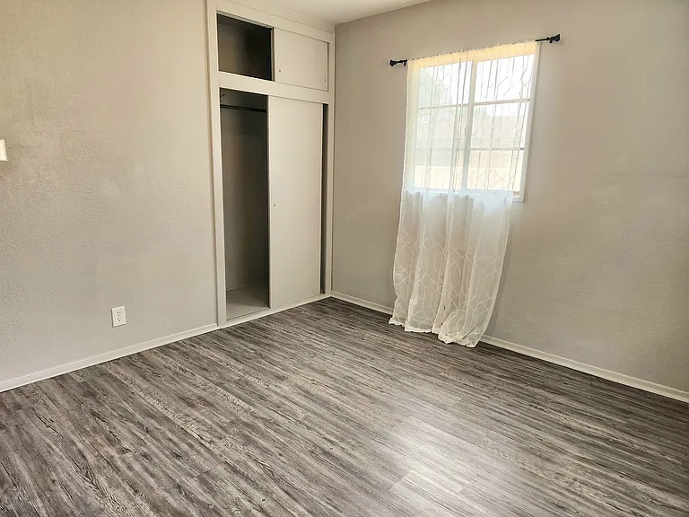 124 New Mexico Dr — Photo 25