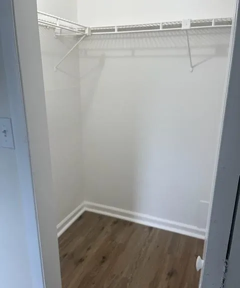2820 Somerset Park Dr #201 — Photo 8