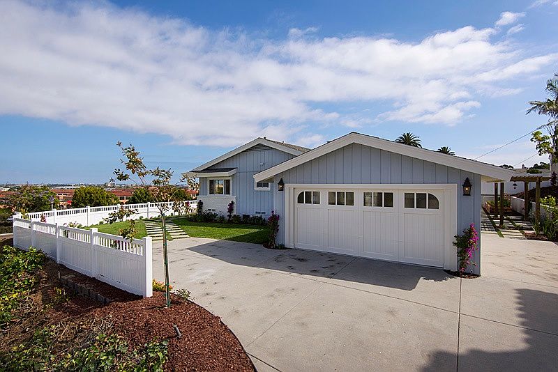 1st image of 2520 Rosecrans St