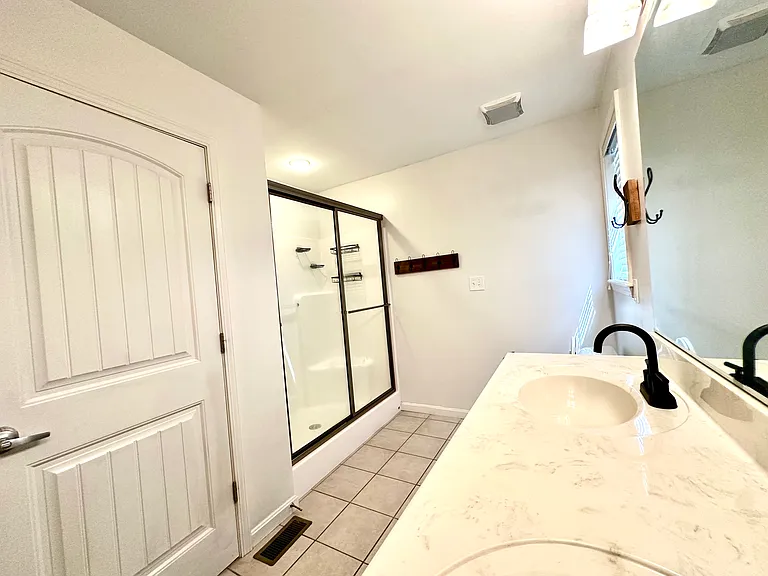 4022 Emerald Spring Pl — Photo 6