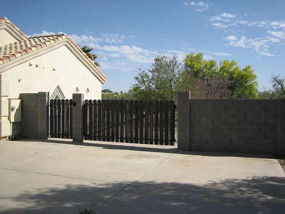 4th image of 399 W VIA DE ARBOLES Street