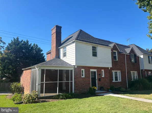 313 Eastway Ct, Baltimore, MD 21212