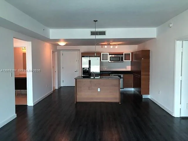 Quantum On The Bay Condo — Photo 3