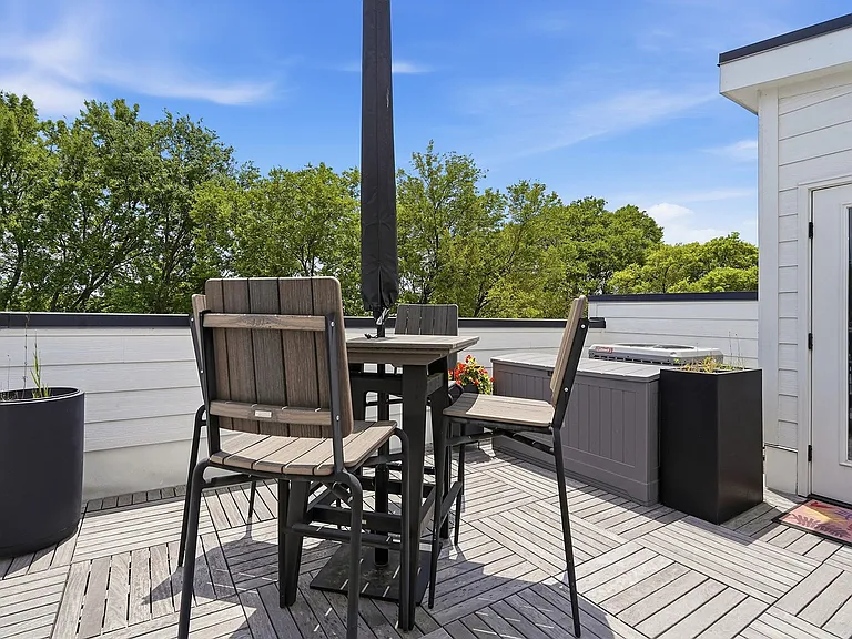 1016 Tipton St — Photo 22