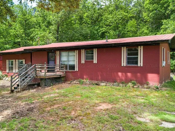 1677 Jent Rd, Cordova, AL 35550