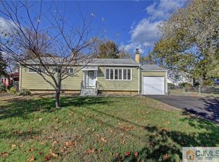 370 Marlboro Rd, Old Bridge, NJ 08857